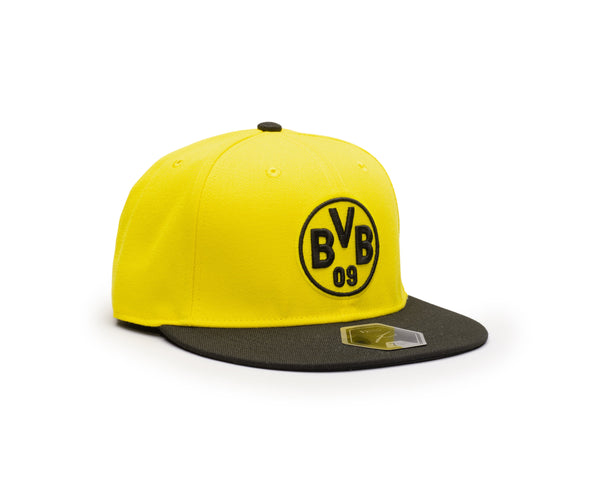 Right side view of Borussia Dortmund Team Fitted