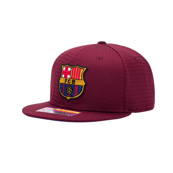 Side view of the FC Barcelona Practice Snapback with high structured crown, flat peak brim, and snapback closure, in Burgundy.