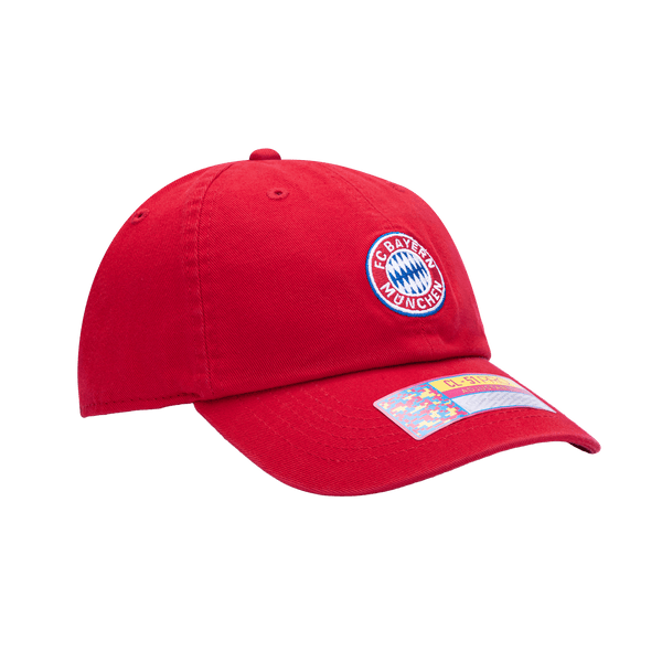 Side view of Bayern Munich Bambo Classic with low unstructured crown, curved peak brim, and buckle closure, in red.