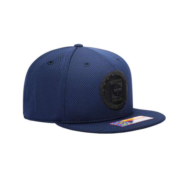 Side view of the Cruz Azul Trophy Snapback in Blue