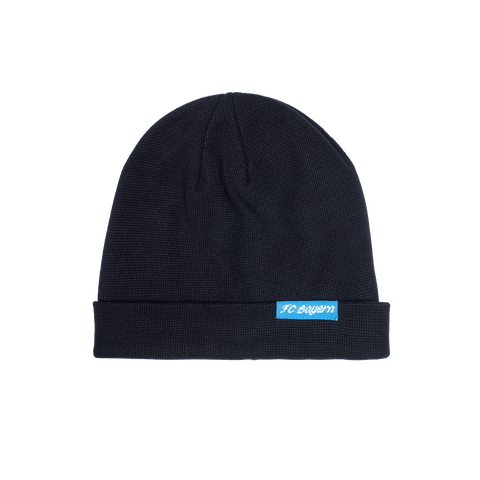 Bayern Munich 3000 ribbed beanie with team branded woven label on cuff, in Black.