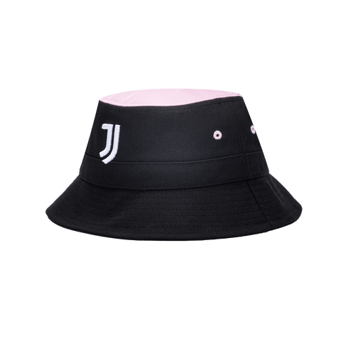 Juventus Truitt Bucket hat in tri-color fabrication and team logo embroidery, in Black/Pink.