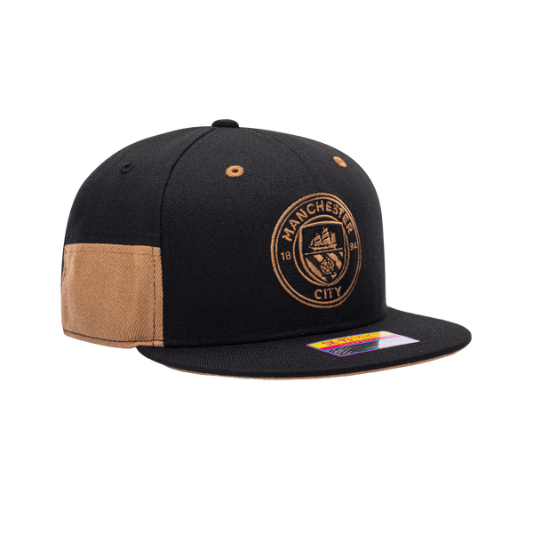 Side view of the Manchester City Truitt Snapback with high crown, flat peak, and snapback closure, in Black/Gold.